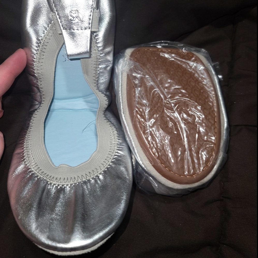 Yosi Samra flats